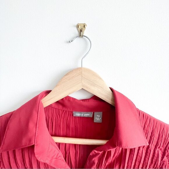 Apt. 9 Short Sleeved Pleated Red Blouse Women's M Petite - Picture 4 of 7